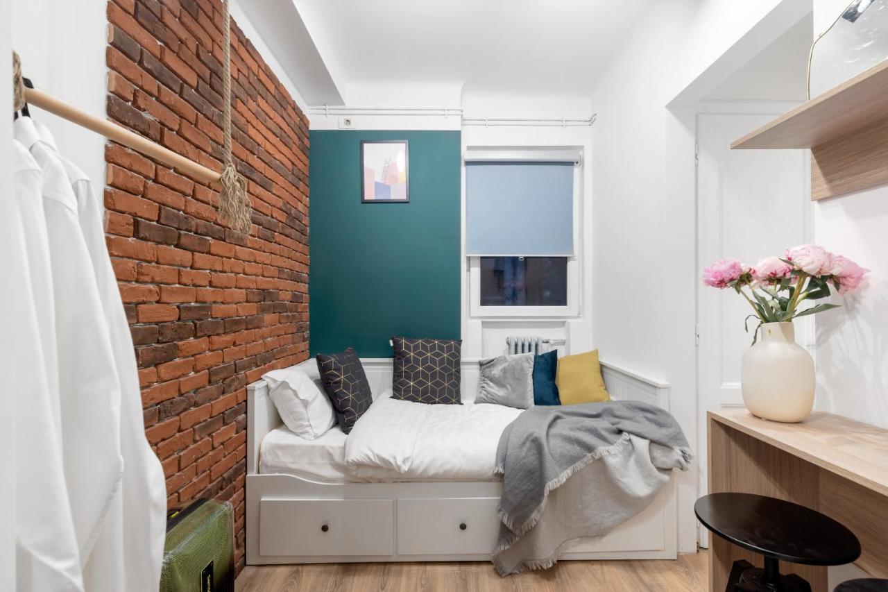 Ultra Central, 15 Sqm Studio By Urbanesq Bucarest Extérieur photo